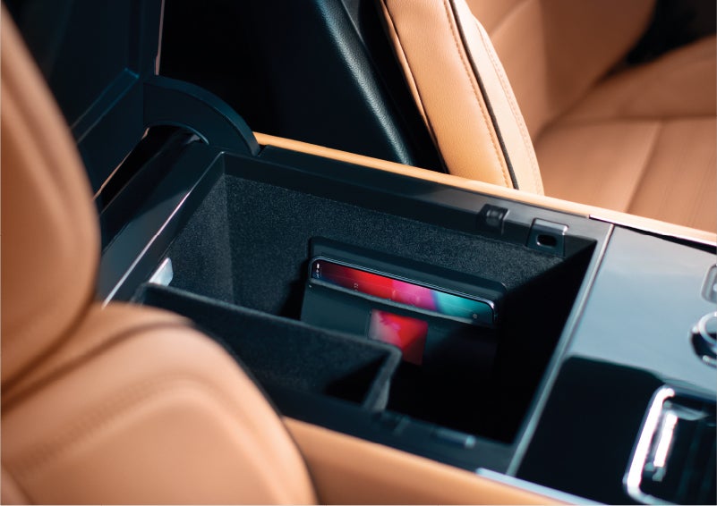 The interior of a 2023 Lincoln Aviator® Black Label model is shown in the Flight theme | Parks Lincoln of Gainesville in Gainesville FL