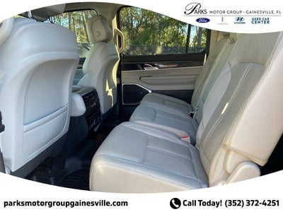 2022 Jeep Wagoneer Series II