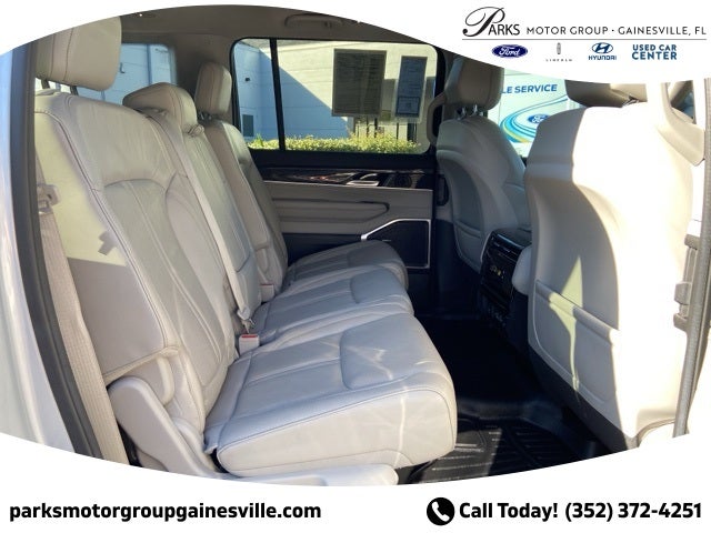 2022 Jeep Wagoneer Series II