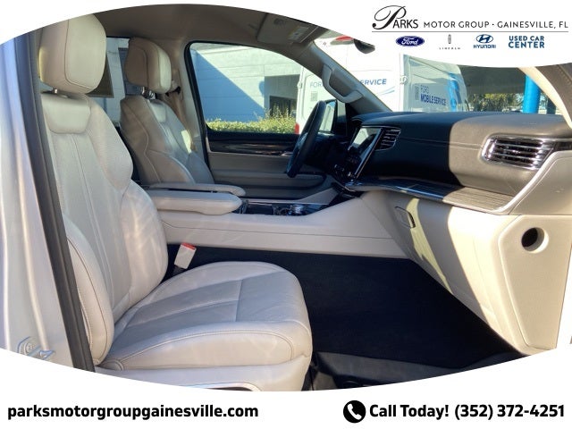 2022 Jeep Wagoneer Series II