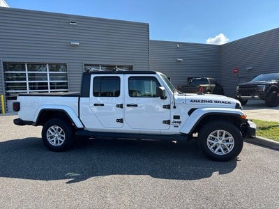 2023 Jeep Gladiator Sport S