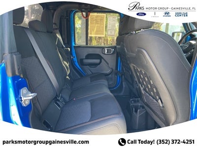 2022 Jeep Gladiator Mojave