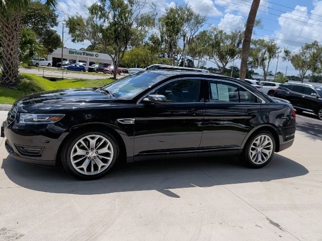 2017 Ford Taurus Limited