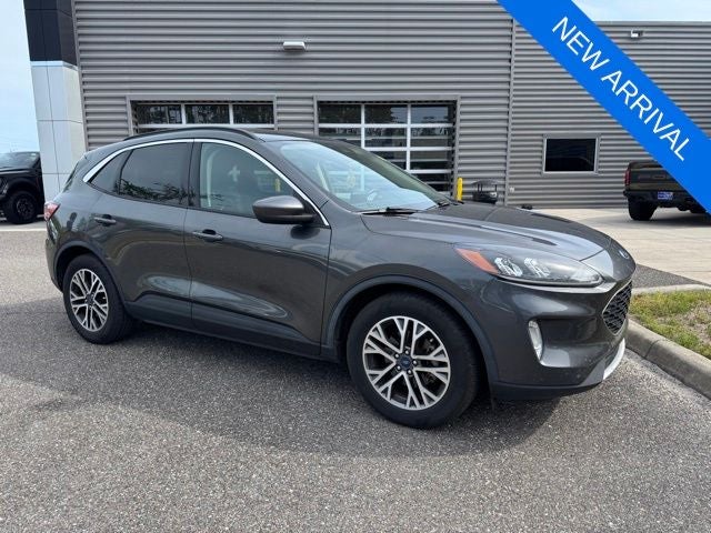 2020 Ford Escape SEL