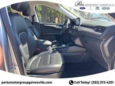 2022 Ford Escape SEL