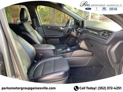 2023 Ford Escape ST-Line