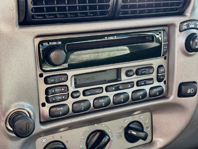 2003 Ford Explorer Sport Trac XLS