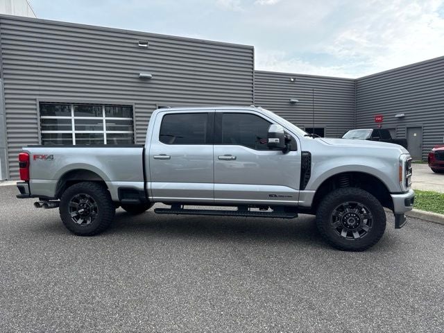 2023 Ford F-250SD Lariat