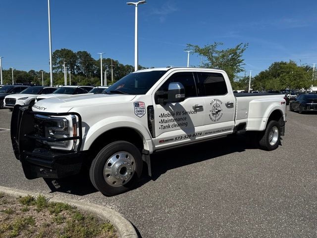 2023 Ford F-450SD Lariat DRW