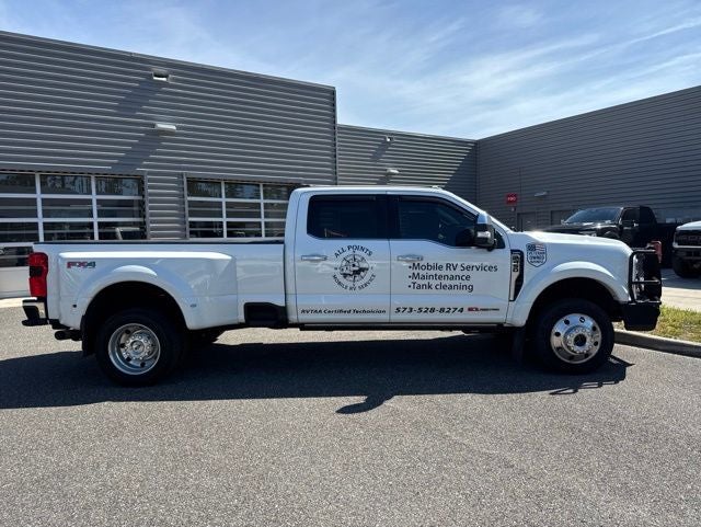 2023 Ford F-450SD Lariat DRW
