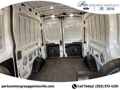 2022 Ford E-Transit-350 Base