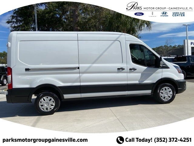 2022 Ford E-Transit-350 Base