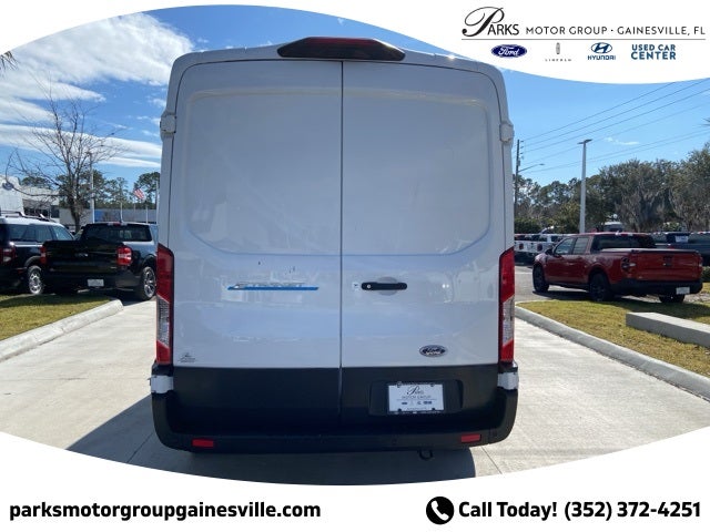 2022 Ford E-Transit-350 Base