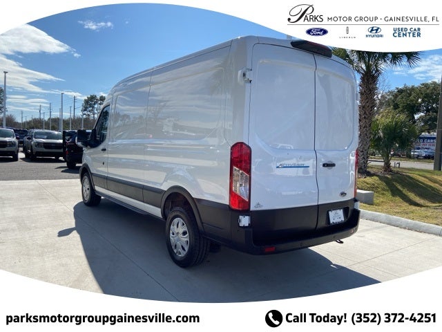 2022 Ford E-Transit-350 Base
