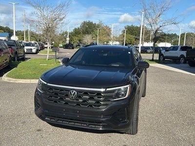 2024 Volkswagen Atlas Cross Sport 2.0T SEL R-Line