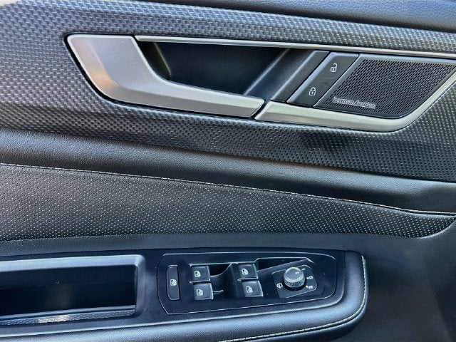 2026 Volkswagen Atlas Cross Sport SEL Premium R-Line