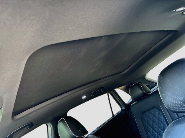 2026 Volkswagen Atlas Cross Sport SEL Premium R-Line