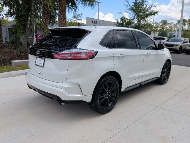 2020 Ford Edge ST Line