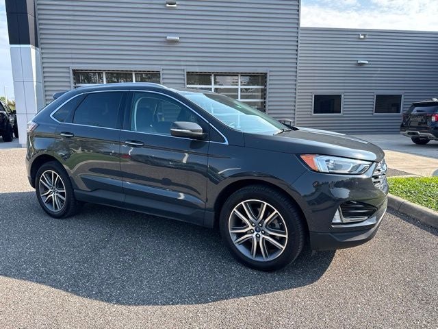 2021 Ford Edge Titanium