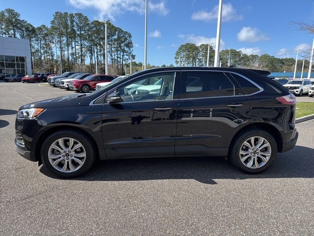 2023 Ford Edge Titanium