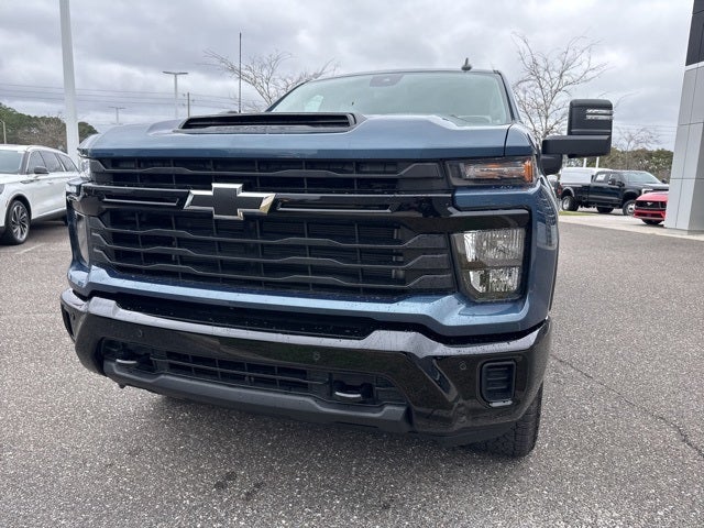 2026 Chevrolet Silverado 2500HD Custom