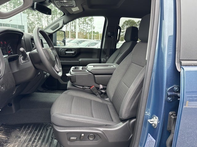 2026 Chevrolet Silverado 2500HD Custom