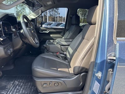 2025 Chevrolet Silverado 2500HD LTZ