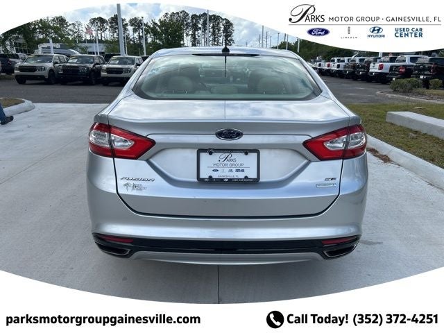 2013 Ford Fusion SE