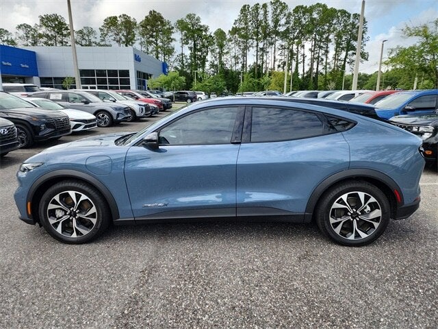 2024 Ford Mustang Mach-E Select