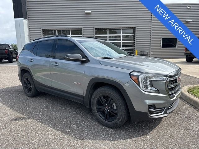 2023 GMC Terrain AT4