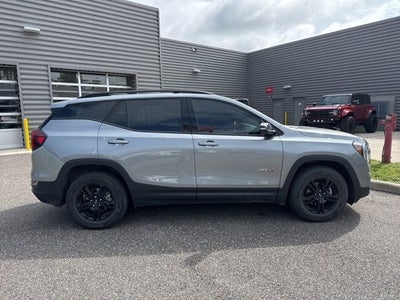 2023 GMC Terrain AT4