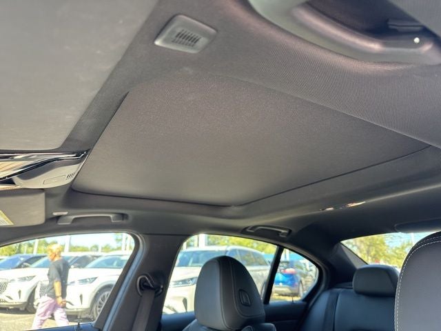 2023 BMW 3 Series 330i