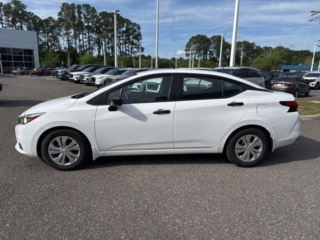 2022 Nissan Versa 1.6 S
