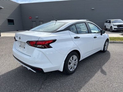 2022 Nissan Versa 1.6 S