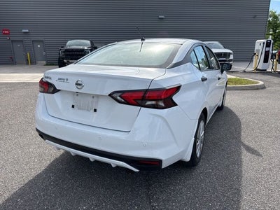 2022 Nissan Versa 1.6 S