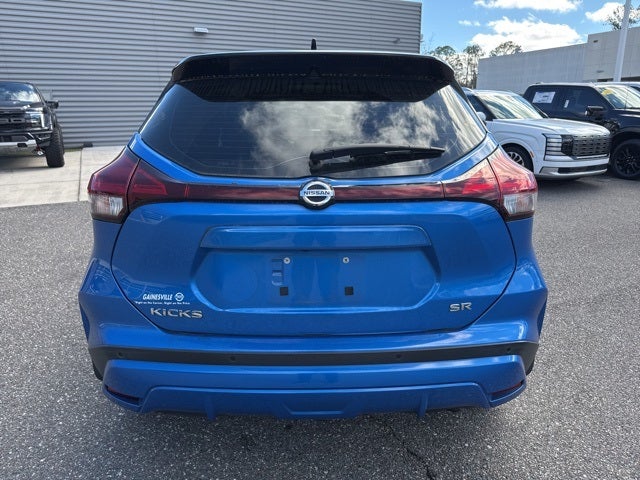 2021 Nissan Kicks SR