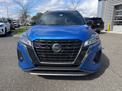 2021 Nissan Kicks SR