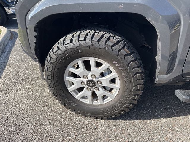 2025 Toyota Tacoma SR5