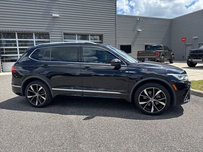 2022 Volkswagen Tiguan 2.0T SEL R-Line