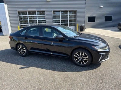 2025 Volkswagen Jetta 1.5T SE