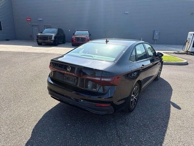 2025 Volkswagen Jetta 1.5T SE