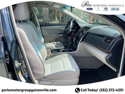 2017 Toyota Camry LE