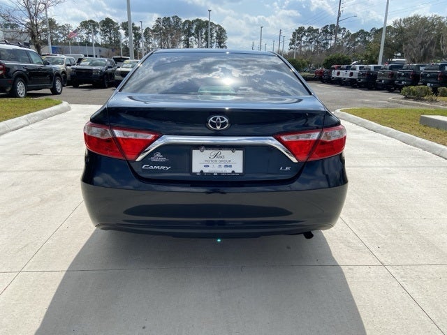 2017 Toyota Camry LE