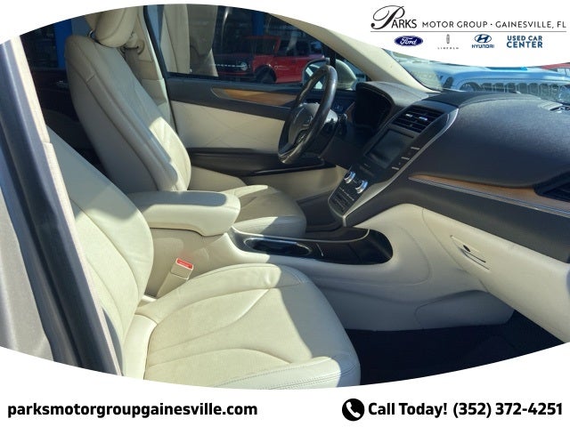2015 Lincoln MKC Base
