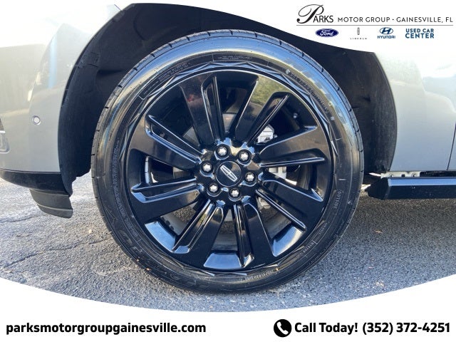 2024 Lincoln Navigator L Black Label