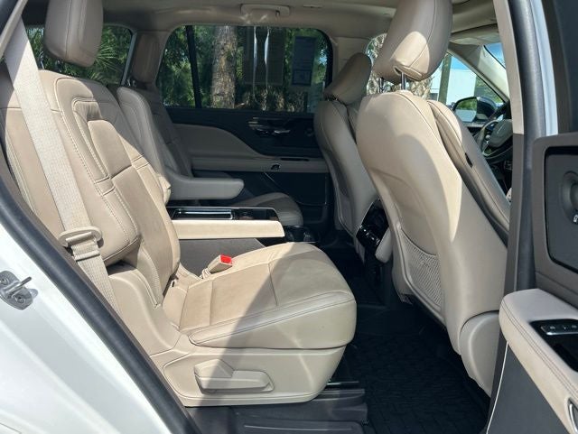 2023 Lincoln Aviator Plug-In Hybrid Grand Touring