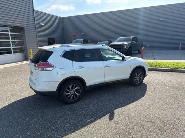 2015 Nissan Rogue SL