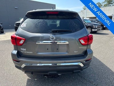 2019 Nissan Pathfinder SV