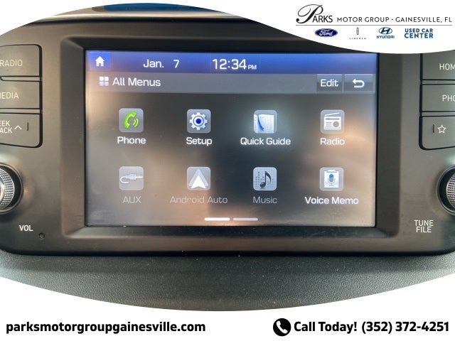 2020 Hyundai Santa Fe SE