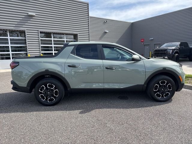 2024 Hyundai Santa Cruz SE